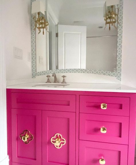 Modern Matter Hardware on Instagram: “This bathroom renovation by @prudencehomeanddesign stopped our scroll! A custom pink vanity took the place of an old pedestal sink. New…” Old Pedestal Sink, Hot Pink Bathrooms, Pink Bathroom Vanity, Hot Pink Bathroom, Pink Vanity, Small House Design Plans, Custom Vanity, Pedestal Sink, Pink Bathroom