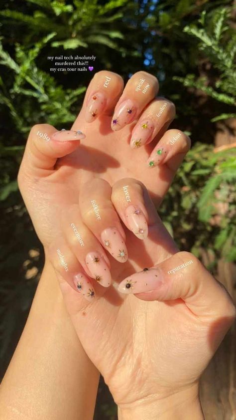 Taylor Swift Nails Inspired Bejeweled, Taylor Swift Debut Album Nails, Era Your Nails, Folklore Inspired Makeup Taylor Swift, Almond Nails Taylor Swift, Gel Nails Taylor Swift, Taylor Swift Debut Inspired Nails, Eras Nail Ideas, Taylor Swift Eras Manicure