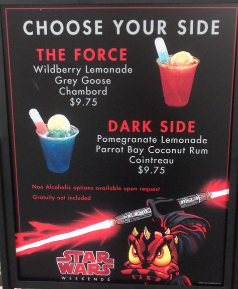 Themed Shots, Star Wars Drinks, Disney Cocktails, Themed Cocktails, Disney Drinks, Star Wars Food, Grey Goose Vodka, Cocktail Drinks Alcoholic, Disney's Hollywood Studios