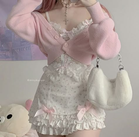 Pretty Outfits Spring, Pastel Perfect Outfit, Pink Kawaii Clothes, Christiana Core, Cute Valentines Outfits For Women, Future Clothing, Kawaii Outfit Ideas, Kawaii Outfit, Kawaii Y2k