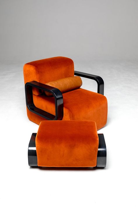 Marie Burgos Design orange chair and ottoman Lounge Chair And Ottoman, Seat Design, Design Exterior, Local Design, Cool Chairs, Dream House Decor, Cayenne, Unique Furniture, Furniture Pieces