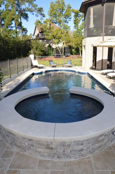 Raised Spa With Pool, Easy Biscotti, Round Spa, Roman Pool, Oval Pool, Pool Inspiration, Rectangle Pool, Freeform Pools, Pool Backyard