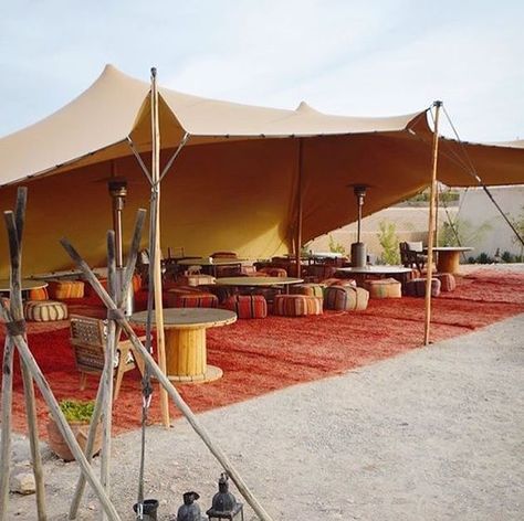 Moroccan Tent, Boho Tent, Outdoor Restaurant Design, Glamping Resorts, Canopy Tent Outdoor, Outdoor Bbq Kitchen, Glamping Site, Tent Design, Luxury Tents