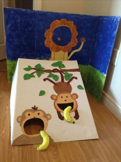 First Birthday Party Games, Monkey Birthday Parties, Monkey Banana, Zoo Birthday Party, Jungle Thema, Jungle Theme Parties, Themed First Birthday, Jungle Theme Birthday, Jungle Birthday Party