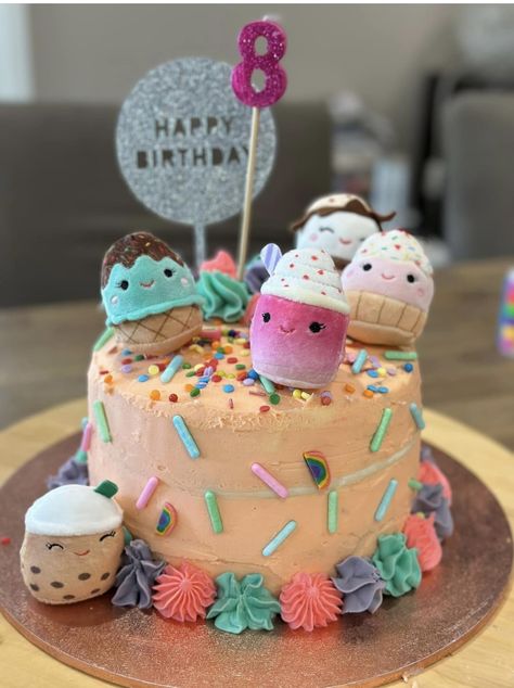 Squishmallow Cake Tutorial, Squishmallow Cupcake Cake, Squishmallow Birthday Cupcakes, Diy Squishmallow Cake, Squishmellow Cupcakes, Squishmallows Birthday Party Cake, Squish Mallow Cake, Squishmallow Cupcake Ideas, 8th Girl Birthday Party Theme