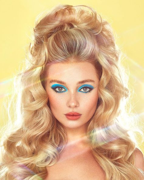 Sara Hill ▹ Makeup Artist on Instagram: “When Dolly Parton meets Barbarella 💓  Makeup by Me  Photography @jayden_fa  Model @hamidahbrinkley  Hair @lukepluckrose  My Assistants…” 80s Womens Hair, Dolly Parton Makeup, Liner Eyeshadow, Dolly Parton Costume, Disco Makeup, Disco Hair, Luminous Silk Foundation, Lip Blush, Teased Hair