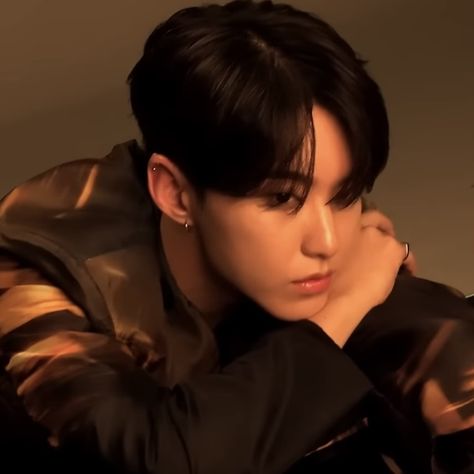 Hoshi Long Hair, Hoshi Black Hair, Hoshi Icon, Commercial Shoot, I Love My Hubby, Seventeen Hoshi, Seventeen Going Seventeen, Going Seventeen, Hoshi Seventeen