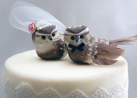 Owl Cake Topper in Cocoa Brown: Woodland Bride and Groom Love Bird Wedding ... *** Want to know more, visit : Baking tools Rustic Bride And Groom, Owl Cake Topper, Owl Wedding Cake Topper, Owl Wedding Cake, Flamingo Cake Topper, Bird Cake Topper Wedding, Owl Wedding, Wedding Cake Birds, Owl Cakes