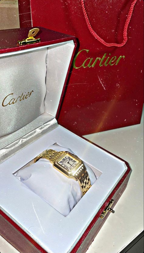 #cartier #cartierwatch #jewelry #pinterest #trendy #aesthetic Cartier Gold Watch, Cartier Shop, Cartier Aesthetic, Cartier Gold, Birthday Ideas For Her, Luxury Birthday, Luxury Lifestyle Fashion, Expensive Jewelry Luxury, Accesories Jewelry