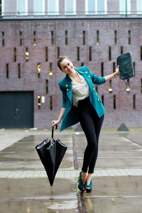 Turquoise Blazer, Style Scrapbook, Blazer Casual, Stitch Fix Stylist, Rainy Day Outfit, Classy And Fabulous, Blazer Outfits, In The Rain, Black Skinnies