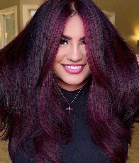 We are stopping your scroll with this “raspberry red - signature shade!” 💖 #ShareTheJoi @evanaelysahair‘s #Joico Formula: Formula 1 (Lightener): Blonde Life Lightening Powder with 20 Volume LumiShine Developer #blondelife Formula 2: Color Intensity Passion Berry (1 part) + Ruby Red (1 part) + Amethyst Purple (½ part) Raspberry Balayage, Raspberry Hair Color, Raspberry Hair, Magenta Hair, Raspberry Red, Burgundy Hair, Haircuts For Medium Hair, Hair Color Highlights, Haircut And Color