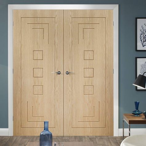 Plain Double Door Design, Dubble Doors Design Wooden, Plain Wooden Bedroom Doors, Teak Wood Double Door Design, Double Door Design Sagwan, Walnut Doors, Bedroom Door Design, Double Front Doors, Main Door Design