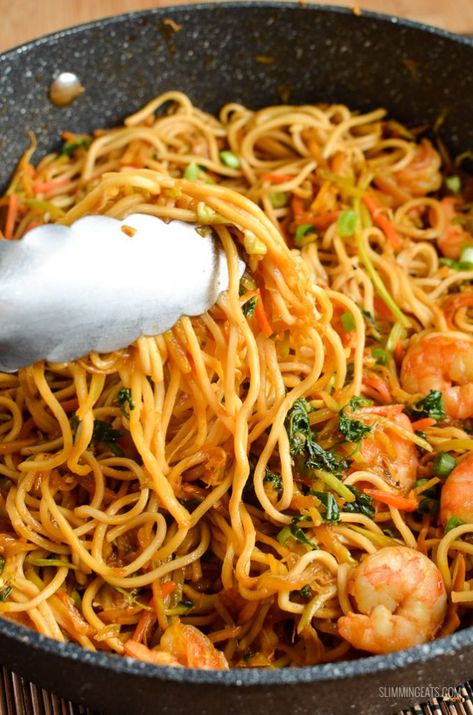 Slimmingworld Recipes, Dieting Foods, Chinese Fakeaway, Prawn Noodles, Chilli Prawns, Foodie Lover, Sw Recipes, Fakeaway Recipes, Quick Food