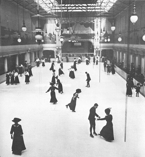 🖤 Lana’s Victorian Gallery 🖤 on Instagram: “photograph inside an ice skating rink, circa early 1900s. 🖤 • photo from getty images •…” Vintage Ice Skating, Ice Skating Rink, Vintage Skate, Skating Rink, Ice Skate, Skating Dresses, Edwardian Era, Vintage Photographs, The Ice