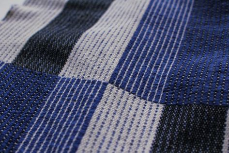 Halvdräll Towels – GIST: Yarn & Fiber Towel Weaving, Swedish Weaving, Weaving Yarn, Weaving Designs, Education Design, Weaving Projects, Linen Towels, Weaving Patterns, Weaving Art