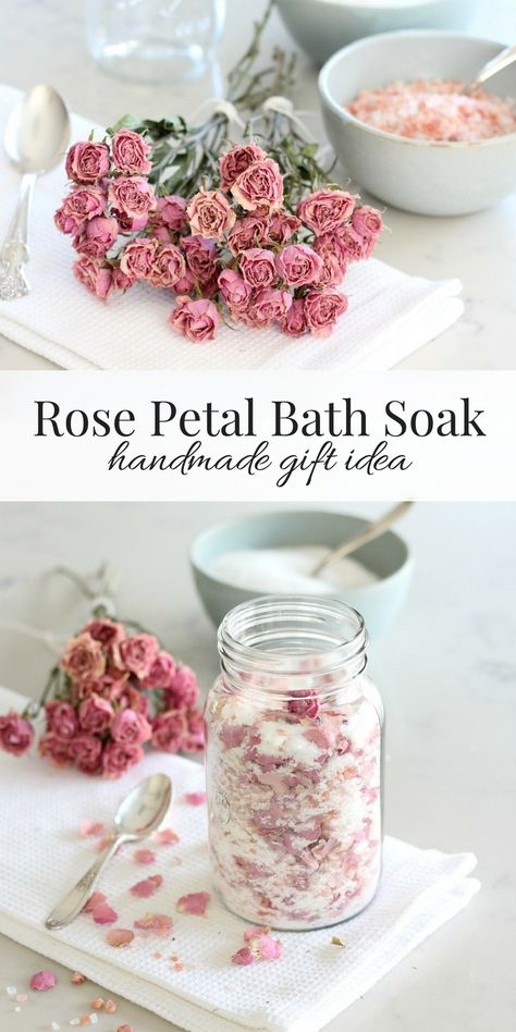 Bath Soak Recipe, Rose Petal Bath, Bath Salts Recipe, Bath Salts Diy, Săpunuri Handmade, Bath Recipes, No Salt Recipes, Relax And Unwind, Homemade Soap Recipes