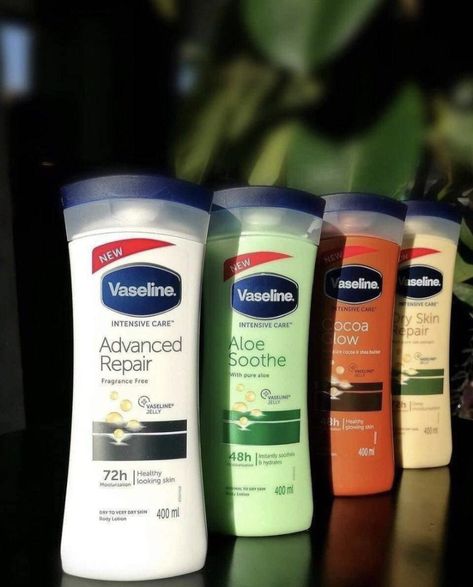 Vaseline For Face, Lotion Vaseline, Vaseline Body Lotion, Vaseline Lotion, Skincare Stuff, Vaseline Jelly, Body Lotion Cream, Care Aesthetic, Healthy Glowing Skin