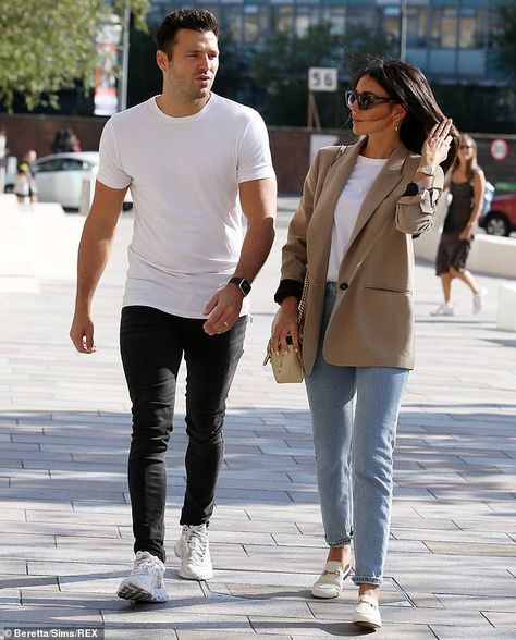 Michelle Keegan Fool Me Once Outfits, Michelle Keegan Fool Me Once, Michelle Keegan Outfits, Fool Me Once Outfits, Michelle Keegan Style, Heart Breakfast, Mark Wright, Fool Me Once, Radio Host