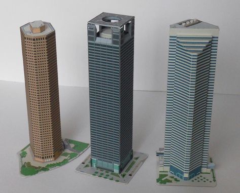 Skyscraper Model, Minecraft Skyscraper, Minecraft City Buildings, Tower Models, Loft Style Bedroom, Scale Model Building, Minecraft City, Paper City, Skyscraper Architecture