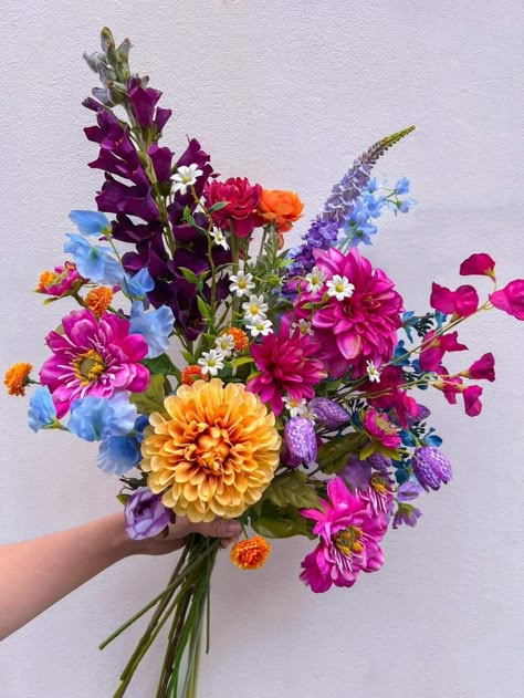 Wedding Bouquets Multicolor, Bouquet Of Flowers Aesthetic Wedding, Types Of Spring Flowers, Wedding Flower Arrangements Colorful, Bridal Floral Arrangements, Colorful Spring Wedding Bridesmaids, Spring Wedding Bouquets Wildflowers, Bright Floral Bouquets, Vibrant Flower Bouquet