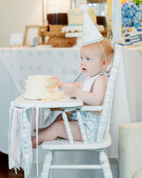 Elevate your first birthday celebration with our modern heirlooms designed for your little one. ✨Luxury materials 🪡Quality construction 🤍Personalized details When you hold a Namesake item in your hands, we believe you will see and feel the quality difference, and we’re so proud for our bespoke products to be part of your family story. Smash Cake High Chair, 1st Birthday High Chair, Vintage High Chairs, First Birthday Smash Cake, Birthday High Chair, Birthday Smash Cake, Baby Chair, Drop Off, Smash Cake