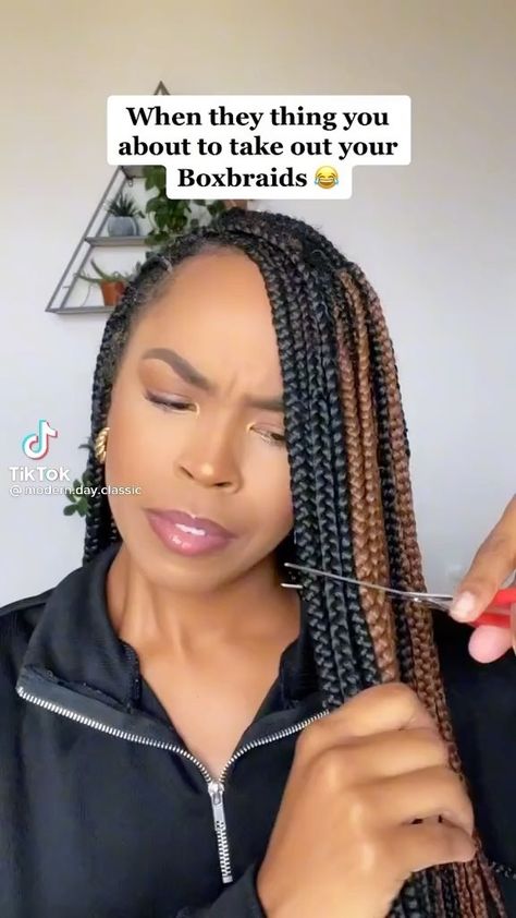 trish_ua on Instagram: Hey Queens 💖 Follow @trish_ua @trish_fluffy .. . . . Credit @modern.day.classic . . . #explore #naturalhair #haircare… Taking Out Braids, Cute Box Braids, Big Box Braids Hairstyles, Box Braids Hairstyles For Black Women, Cute Box Braids Hairstyles, Protective Hairstyles Braids, Hair Braid Videos, Hair Twist Styles, Box Braids Styling