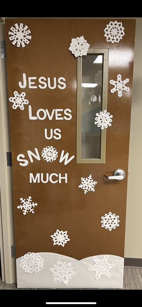 Christmas Christian Door Decorations Classroom, Unique Classroom Door Ideas, Winter Bulletin Boards For Preschool Christian, Jesus Door Decorations Classroom, Christian Classroom Door Ideas, Winter Crafts For Kindergarten, God Made Me Unique, Winter Doors, January Door Decorations