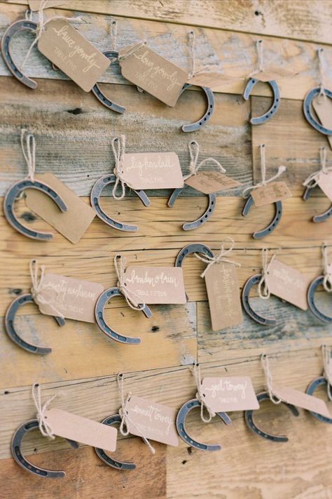 This horseshoe wedding escort card display was perfectly on theme for this rustic chic Colorado wedding at Lucky 8 Ranch in Steamboat Springs. Dream turned reality by wedding planner- @callunaevents, wedding florist- Lale Florals and wedding photographer- Ashley Sawtelle. Horseshoe Wedding, Nyc Couple, Country Wedding Inspiration, Colorado Ranch, Barn Wedding Inspiration, Seating Plans, Wedding Questions, Wedding Horseshoes, Rustic Style Wedding