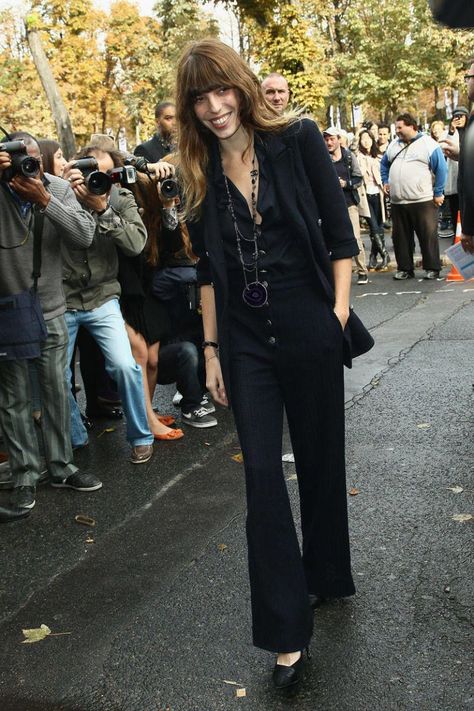 Lou Doillon Style, Dress Like A Parisian, Lou Doillon, Katharine Hepburn, French Girls, Jane Birkin, Street Style Paris, Paris Street Style, French Women