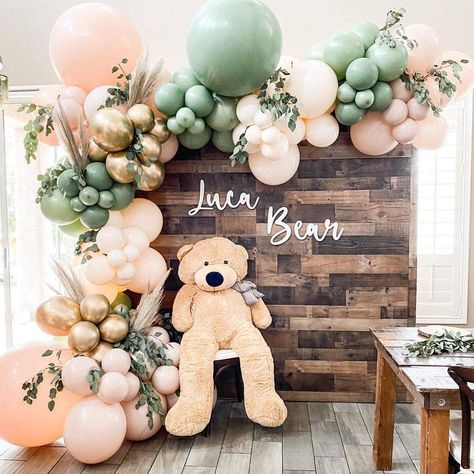 Balloon Combination, Baby Shower Balloon Arch, Blush Balloons, Bear Baby Shower Theme, Balloon Garland Diy, Balloon Chain, Green Baby Shower, Green Balloon, Dusty Green