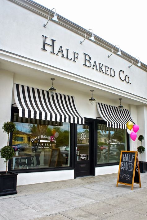 Bakery Storefront Ideas, Bakery And Gift Shop, Bakery Front Store, Old Fashioned Store Fronts, Small Bakery Design Interiors, Bakery Entrance Design, Bakery Store Front Design, Industrial Bakery Design, Bakery Storefront Design