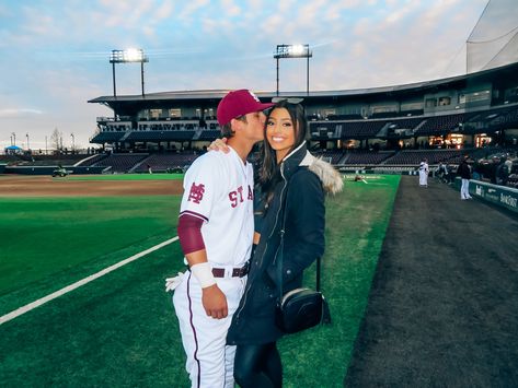 #baseballcouple #baseball Mlb Wife Aesthetic, Baseball Bf, Baseball Gf, Mlb Wife, Baseball Wife, Baseball Boyfriend, Baseball Couples, Baseball Girlfriend, Dream Boyfriend