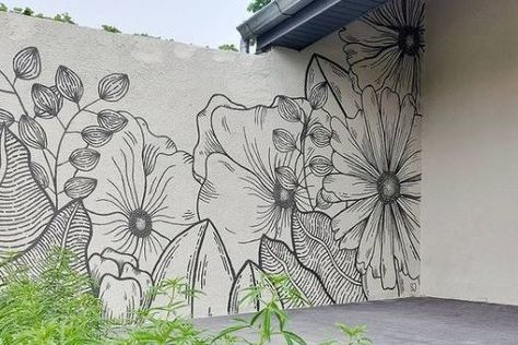 29 Unique Garden Mural Ideas for Outdoor Walls & Fences 21 Outdoor Wall Paint, Exterior Murals, Porch Wall Decor, Garden Wall Designs, Garden Mural, Flower Mural, Minimalist Garden, Mural Ideas, Fence Art