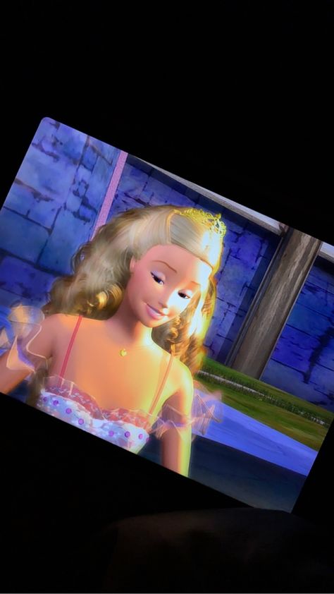 Watching Barbie Movies Aesthetic, Watch Barbie Movies, Barbie Coquette, Barbie Fairytopia, Child Hood, Insta Ideas, Tv Watch, Barbie I, Barbie Movies