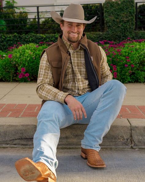 Hot Cowboys of Instagram 🤠 on Instagram: “🤠 @cadenmcdonald #cadenmcdonald . Smoother than Tennessee whiskey. • @boot_barn_official #bootbarn . #cowboyconnection” Men Country Outfits, Men Western Outfits, Mens Western Outfits, Western Men Outfits, Country Outfits Men, Western Outfits Mens, Cowboy Outfit Men, Men Formal Outfit, Cowboy Outfit For Men