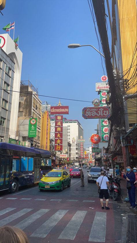 Bangkok, city, thailand, asia, travel, vehicles, busy street, city life, cars, bus, traveling Thailand Bangkok City, Negara Thailand, Travel Vehicles, Thailand Street, Zepeto Background, Bangkok City, Busy Street, Thailand Bangkok, Summer Inspo