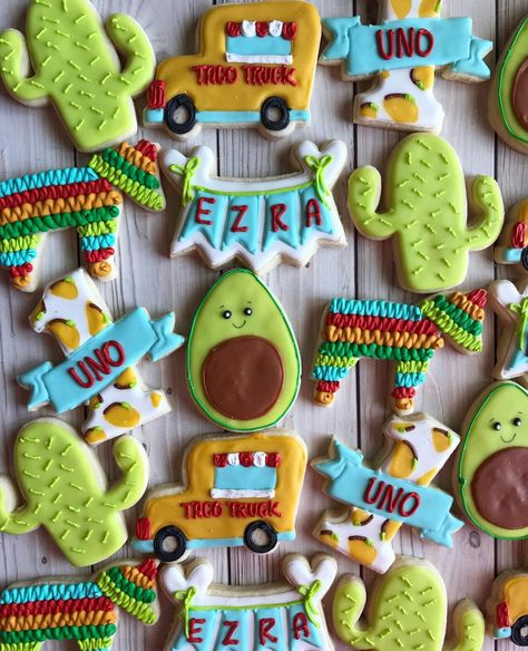 Sydnie Summerford on Instagram: “The avocado. The taco truck. All of it. I’m dead. 😍 loving this first birthday set.” Taco Cake Smash, Taco Bout A One Year Old, Adios Dos Birthday Party Boy, First Birthday Taco Theme, Taco 1st Birthday Party Boy, Avocado First Birthday Party, Taco First Birthday Party, Taco Bout One Birthday Party, First Fiesta Birthday Boy