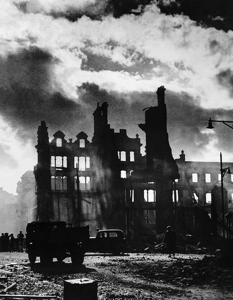 How Swansea's devastating Blitz was seen through the eyes of children - Wales Online Garden Castle, Coventry Cathedral, A Level Art Sketchbook, Magic Lantern, The Blitz, Battle Of Britain, Hotel Motel, Swansea, Black White Photos