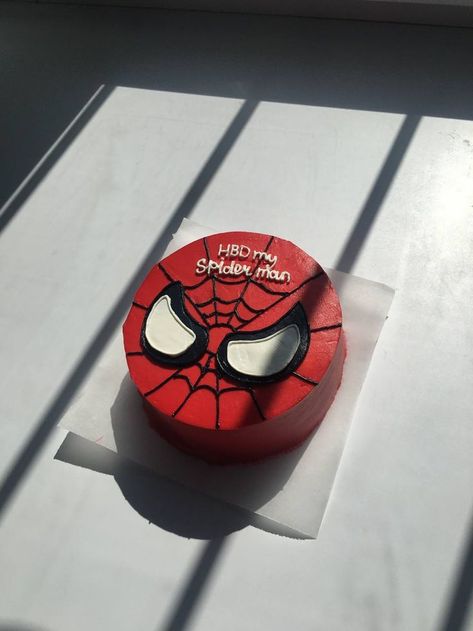 Boyfriend Cake, Birthday Cake For Men, Birthday Cake For Boyfriend, Spiderman Birthday Cake, 17 Birthday Cake, Small Birthday Cakes, Cake For Boyfriend, 25th Birthday Cakes, Spiderman Gifts