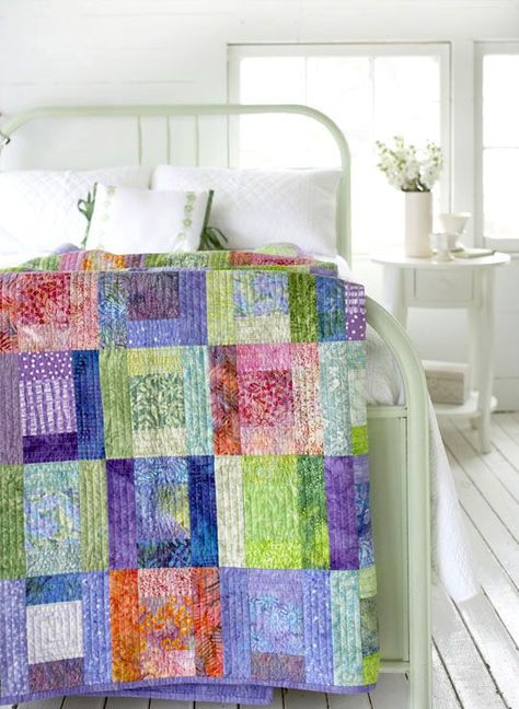 Free Batik Quilt Patterns Love Quilt Pattern, Bed Quilt Patterns, Quilt Modernen, Batik Quilts, Basket Pattern, Strip Quilts, Sewing Quilts, Quilts To Make, Wall Quilts