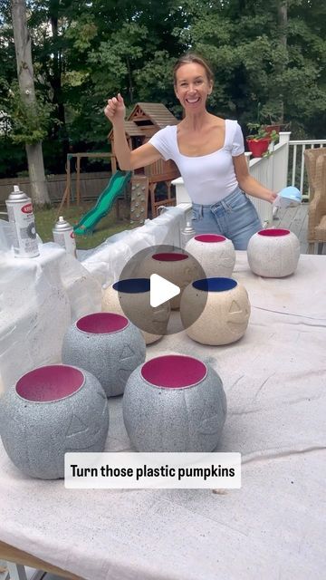 Shannon Doherty on Instagram: "EASY DIY HALLOWEEN PLANTERS🎃👻 this DIY is so easy to do and perfect for your front door this Halloween!! SAVE & SHARE this!! All you need are those plastic pumpkins ( we always end up with so many over Halloween!) and this cool stone spray paint!!  LIKE + COMMENT - “ pumpkin “ - and I will send you links to all the supplies you need to make these at home with your family this year!  make sure you’re following me to get the links sent to you!!  I love sharing easy ideas that I know you guys can actually do!! Thank you so much for being here🎃I’m excited to see all your Halloween planters this year. I also linked the faux flowers - such a good find!! #halloween #halloweendiy #easydiy #halloweencrafts #halloweencraft #crafts #easycrafts #momhack #momsofinstagr Diy Plastic Pumpkin Ideas, Plastic Pumpkins Crafts, Halloween Planters, Jack O Lantern Diy, Halloween Yard Decorations Diy, Stone Spray Paint, Shannon Doherty, Front Door Planters, Plastic Pumpkins