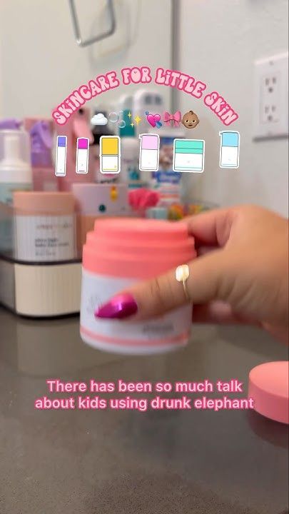 Family friendly skincare 💘☁️✨🫧 Truly Beauty Shaving Routine, Popular Skincare Brands, Skincare For Kids 12, Preppy Stuff To Do When Your Bored, Kids Skin Care Routine, Preppy Astethic, Preppy Wish List, Skincare Products For Teens, Preppy Diys