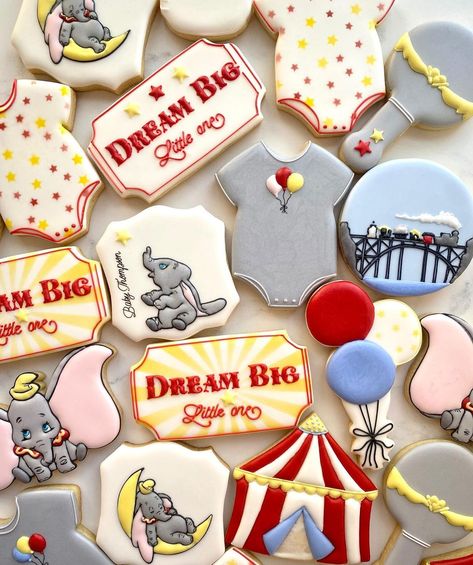 Dumbo Cookies, Dumbo Baby Shower Theme, Circus Cookies, No Bake Sugar Cookies, Shower Cookies, Animal Cookies, Baby Shower Cookies, Iced Cookies, Icing Cookies