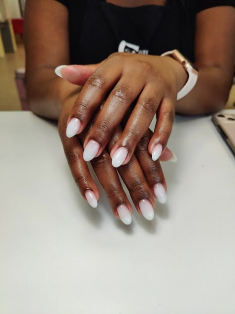 2023 Nail Trends Black Women, Bias Nail Designs, Spring Mani And Pedi Ideas, Milky White Nails Black Women, White Nails Biab, Bias Nails, Wedding Nails For Black Bride, White Nails On Dark Skin, Short White Almond Nails