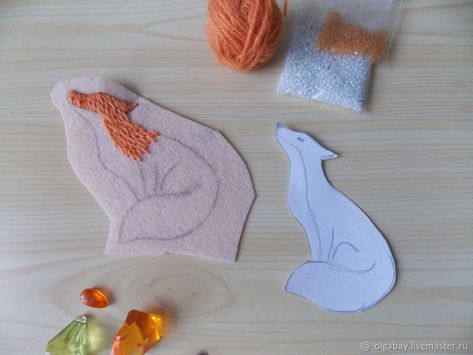 Embroidery Tutorial «Fox Brooch» – Livemaster Seed Bead Embroidery, Magazine Beads, Jewel Drawing, Fox Brooch, Embroidery Brooch, Embroidery Lessons, Embroidery Tshirt, Brooch Diy, Diy Embroidery Patterns