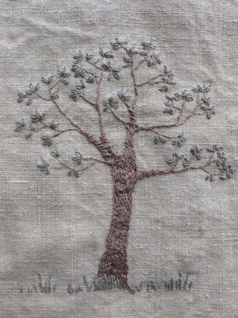 gentlework Embroidered Tree, Fabric Journals, 자수 디자인, Embroidery Needles, Art Textile, Stitching Art, Embroidery Inspiration, Ribbon Embroidery, Textile Artists