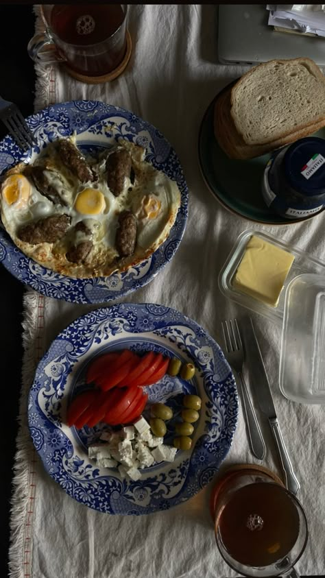 #moldova #breakfast #breakfastideas #moldovian Moldovan Culture, Balkan Breakfast, Moldova Aesthetic, Fats Foods, Balkan Aesthetic, Slavic Core, Teal Makeup, Healthy Fats Foods, Cozy Forest