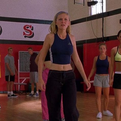 Torrance’s Outfits in Bring It On, 2000🎽 • • • #bringiton #torranceshipman #torrance #2000sfashion #2000sicon #00s #2000s #y2k #mood #vibes Bring It On Outfits, 2000s Movie Fashion, Bring It On 2000, 90s Movies Fashion, Chica Punk, 90’s Outfits, Mood Vibes, 2000s Fashion Trends, 90s Inspired Outfits