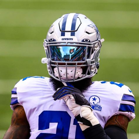 Dallas Cowboys Images, Cowboy Images, Ezekiel Elliott, Nfc East, Cute Rappers, Dallas Cowboys, Football Helmets, Rappers, Dallas