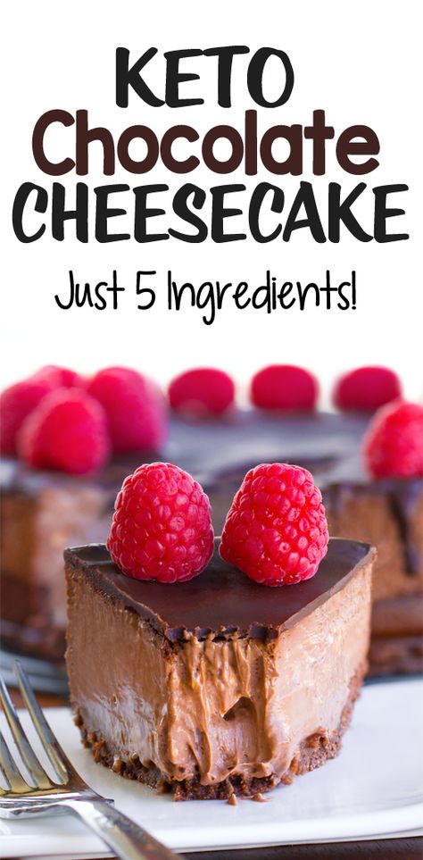 Keto Low Carb Chocolate Cheesecake Recipe - makes 1 cheesecake -- This rich and silky smooth flourless cheesecake is like a chocolate dream come true. Low Carb Chocolate Cheesecake, Keto Chocolate Cheesecake, Lchf Dessert, Birthday Cheesecake, Chocolate Cheesecake Recipe, Low Carb Low Fat Recipes, Chocolate Cheesecake Recipes, Postre Keto, Low Carb Cheesecake